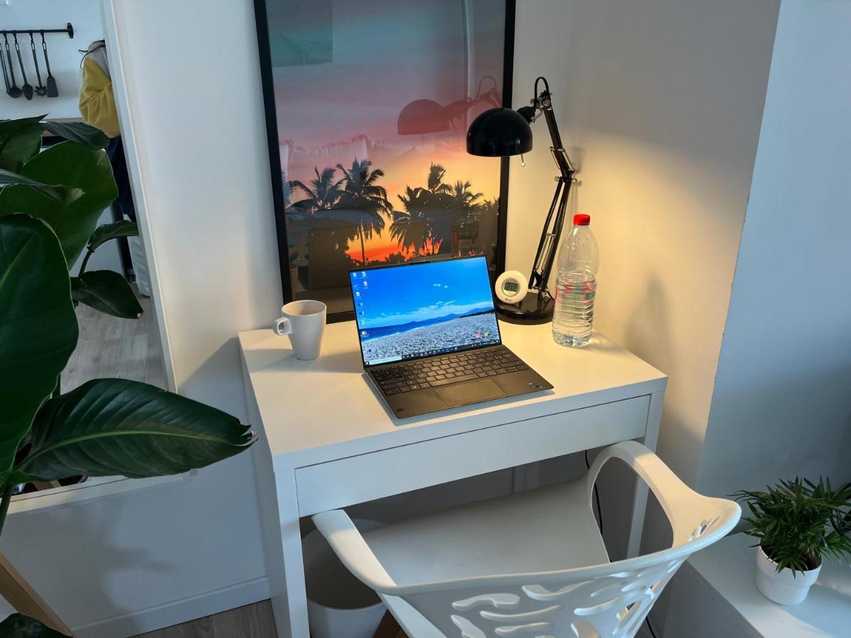 Appartement Entre La Lagune Et La Mer Avec Piscine, Direct Plage, Vue Partielle Mer Saint-Cyprien  Exteriör bild
